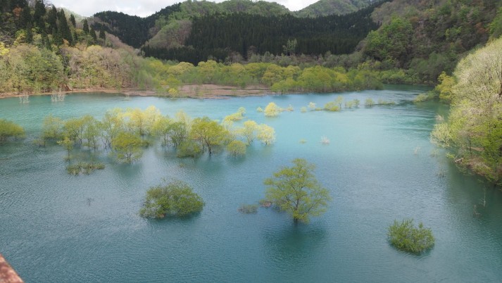 秋扇湖